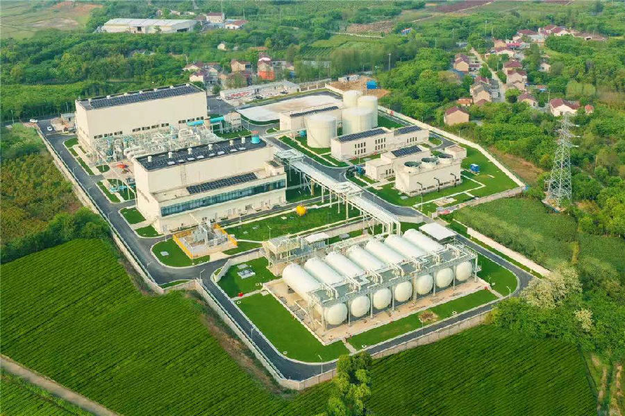 世界首座非补燃压缩空气储能电站在江苏建成投产