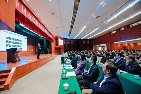 品牌联盟董事长王永参加中石化职工教育研究会年会并发表主旨演讲